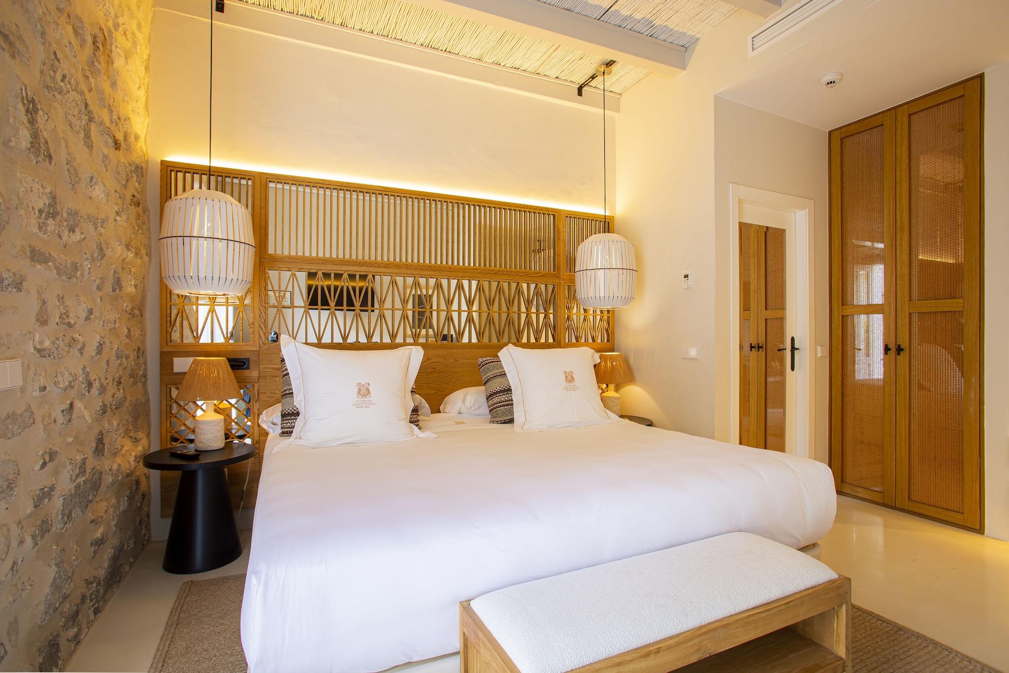 Hotel La Torre Del Canonigo - Small Luxury Hotels Ibiza Town Ngoại thất bức ảnh